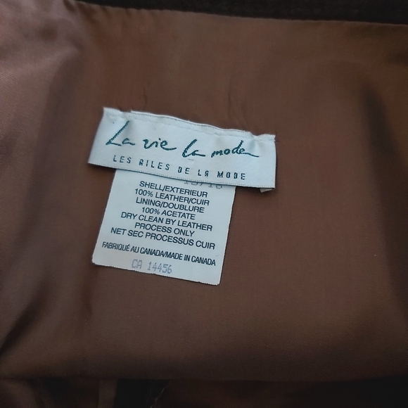 VINTAGE AILES DE LA MODE suede leather skirt size 15/16 Made in Canada - Picture 7 of 11